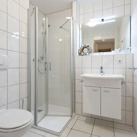 Am Seeufer 59b 3 Waren (Mueritz)